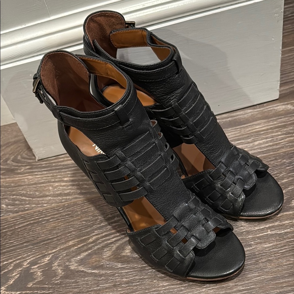 Nine West Black Leather Stiletto Sandals